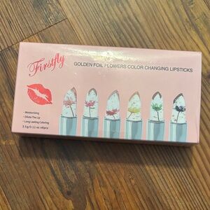 NIB Color Changing Lipsticks Set 6